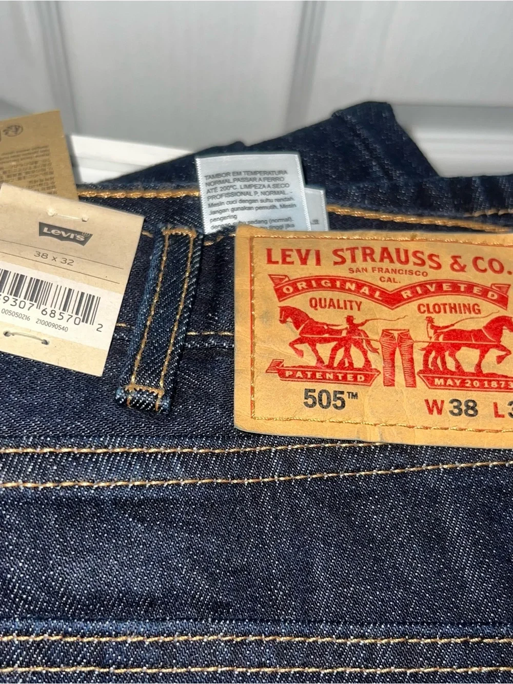 Levi's Men's Deep Indigo Straight Leg Jeans